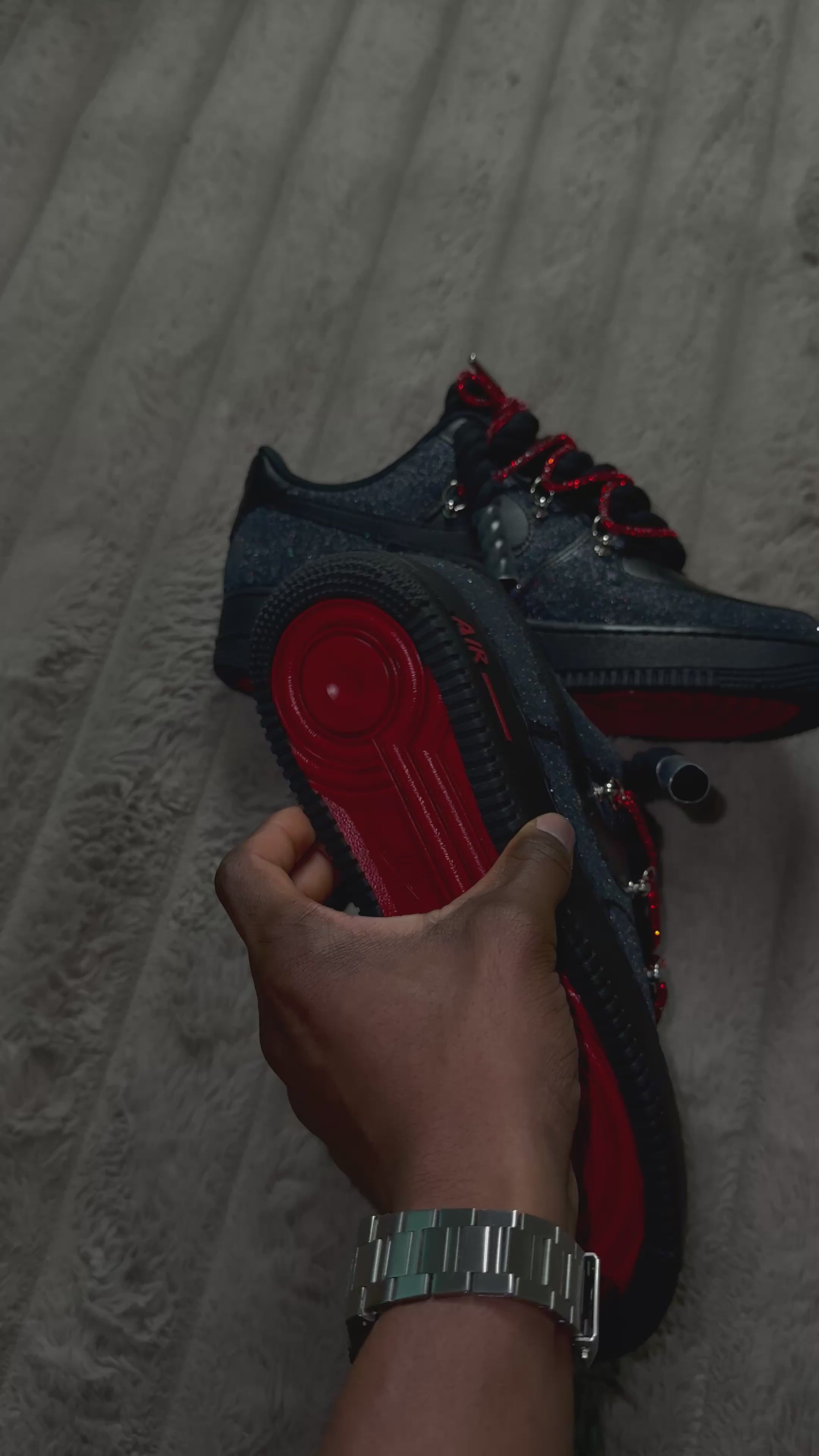 Air Force Personalizadas Negras Estrelladas y Rojas Reales